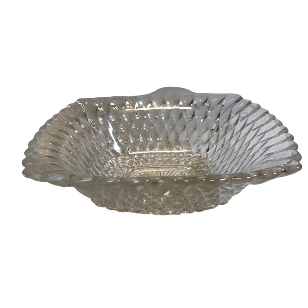Vintage diamond pattern 6” dish candy trinket
